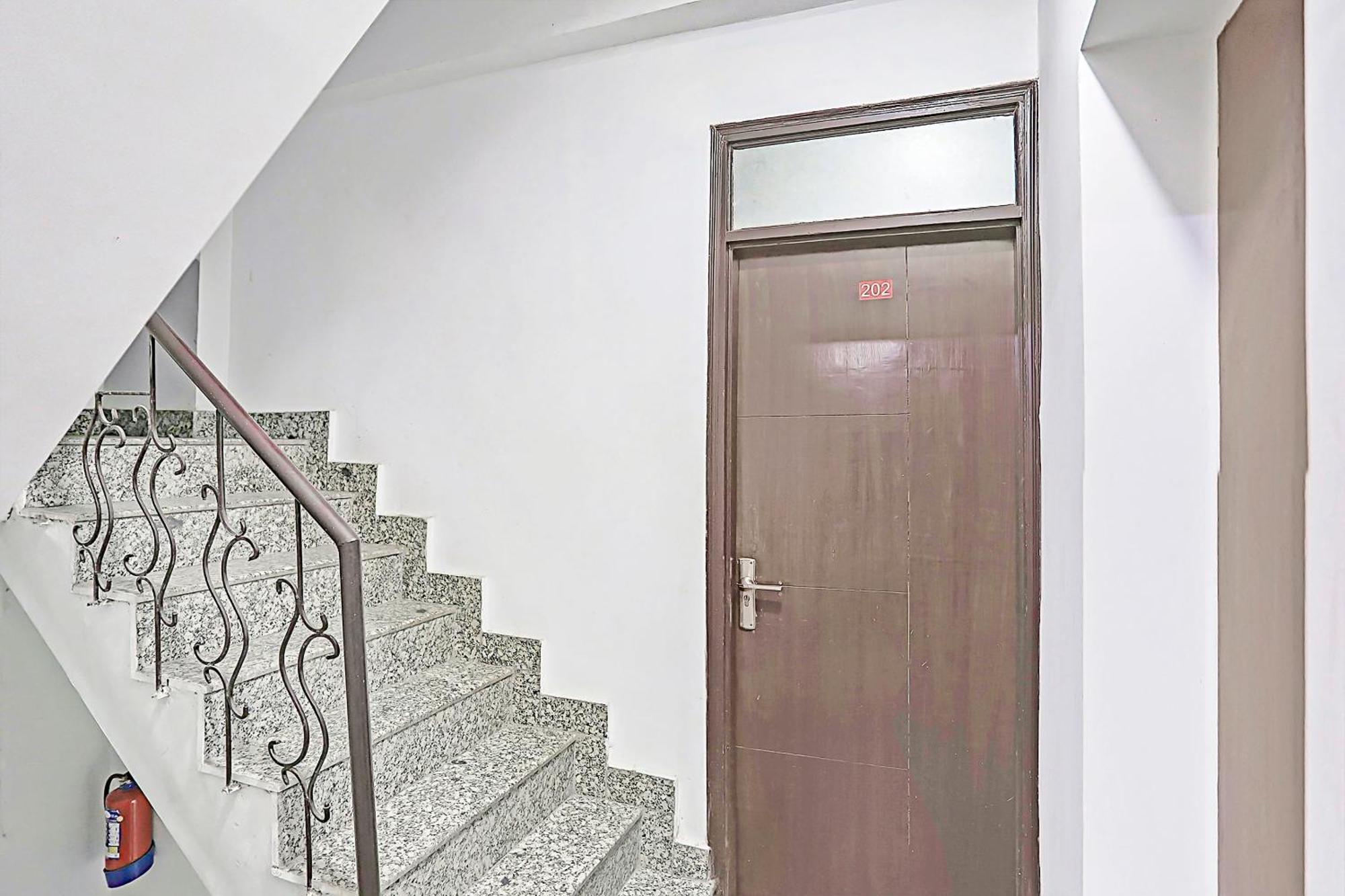 Hotel O Sun Villa Nowe Delhi Zewnętrze zdjęcie