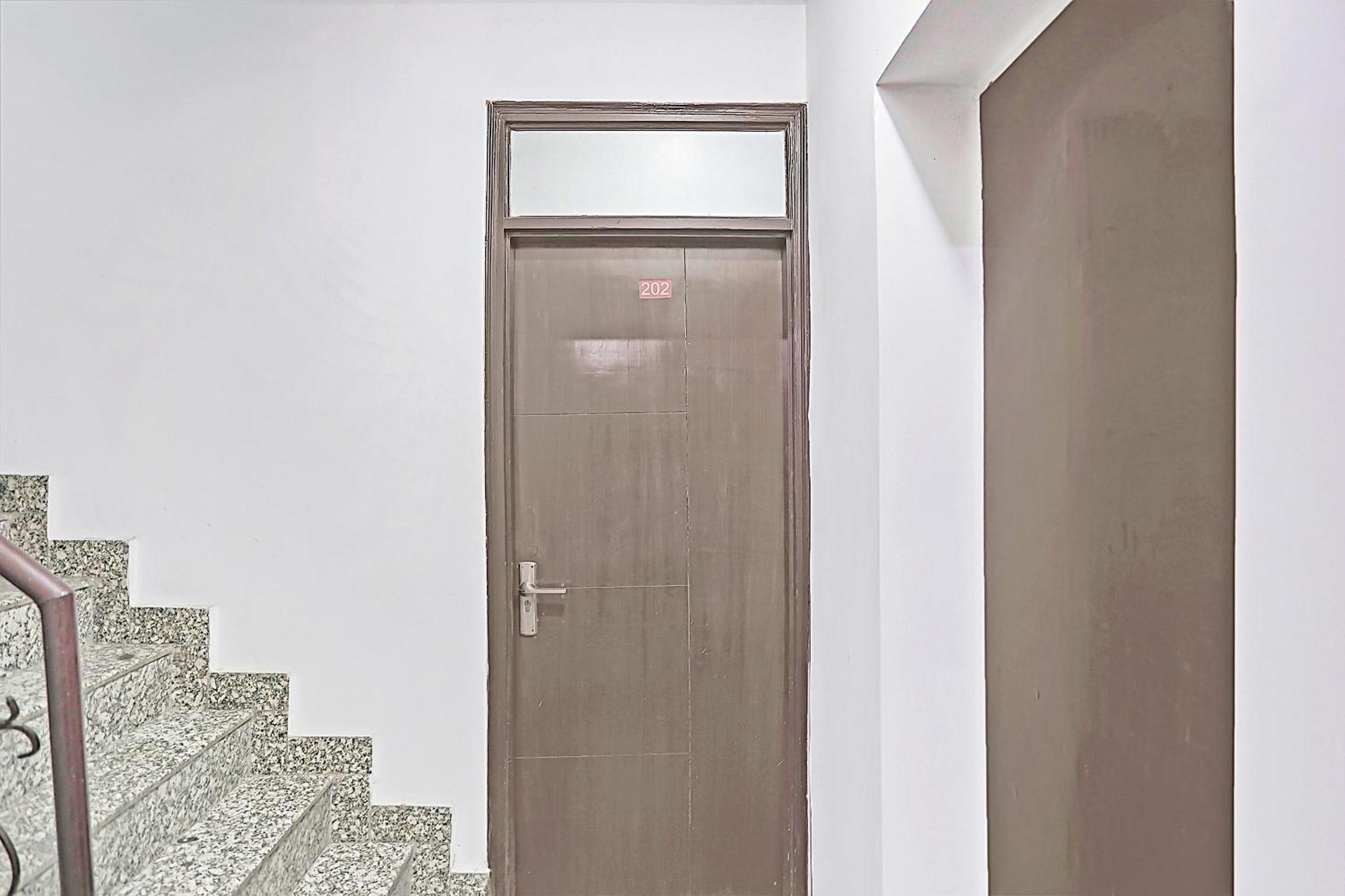Hotel O Sun Villa Nowe Delhi Zewnętrze zdjęcie