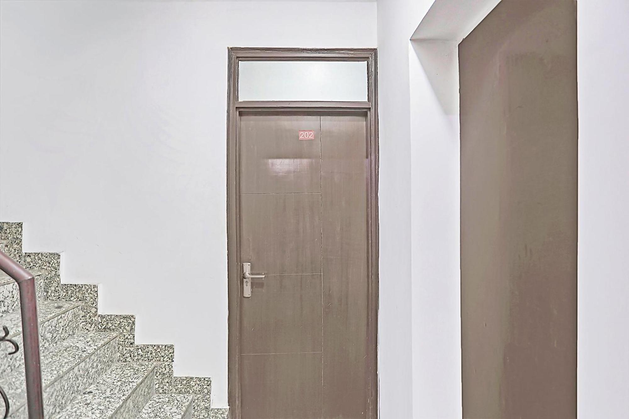 Hotel O Sun Villa Nowe Delhi Zewnętrze zdjęcie
